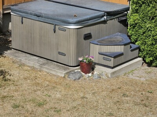 coquitlam-ground-level-bedroom-coquitlam-190665025320240815010432AM