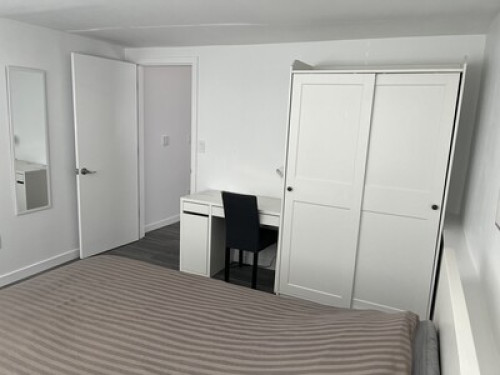 a-welcoming-home-for-students-coquitlam-117160781520240815010501AM