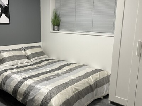 a-welcoming-home-for-students-coquitlam-197865080620240815010515AM