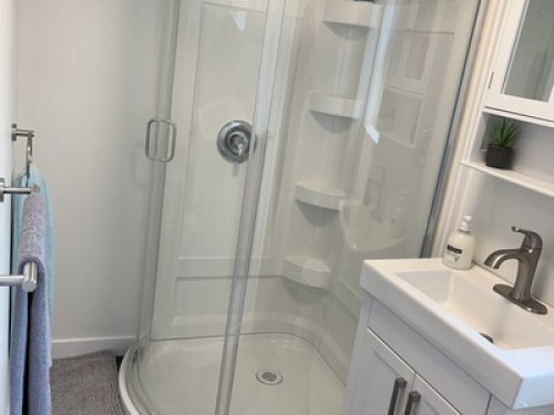 a-welcoming-home-for-students-coquitlam-34584503720240815010508AM