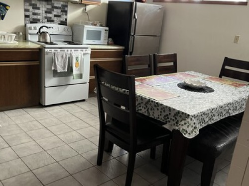 welcome-to-our-home-in-forest-hills-burnaby-151246401720240815011110AM