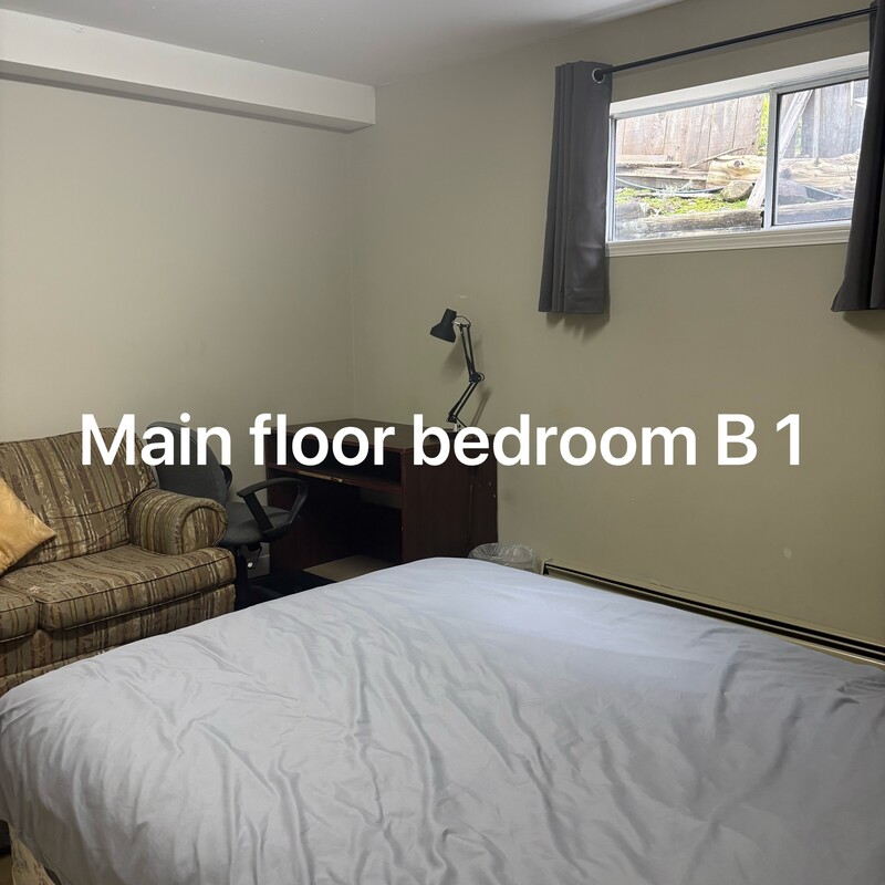 Main Floor Master Bedroom B(Full Room) - North Burnaby beautiful home - Gallery - 1