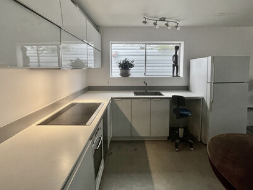 SUITE WITH VIEW ACROSS FROM TRAILS 