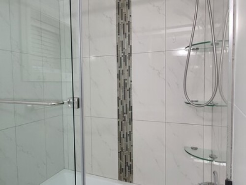 1 Bedroom in a new Burnaby home - Gallery - 13