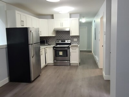 1 Bedroom in a new Burnaby home - Gallery - 8