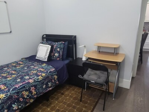 1 Bedroom in a new Burnaby home - Gallery - 6