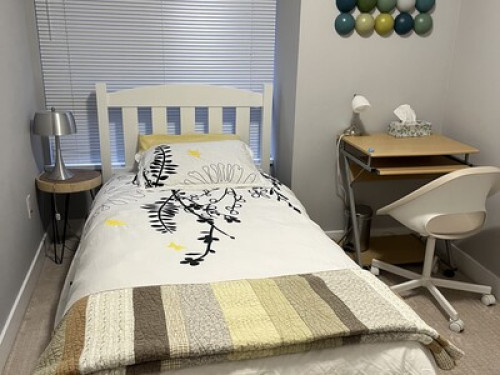 safe-clean-homestay-coquitlam-24670774920240815011601AM
