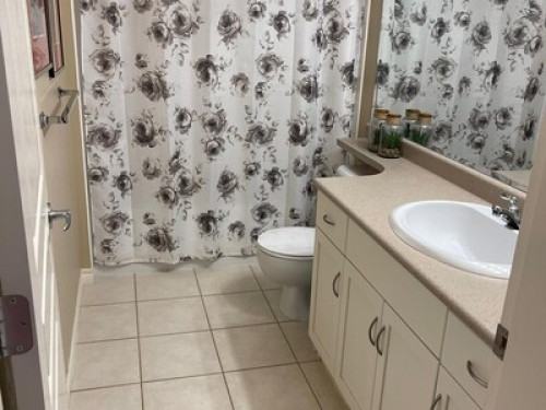 One bedroom in a 1400sf basement