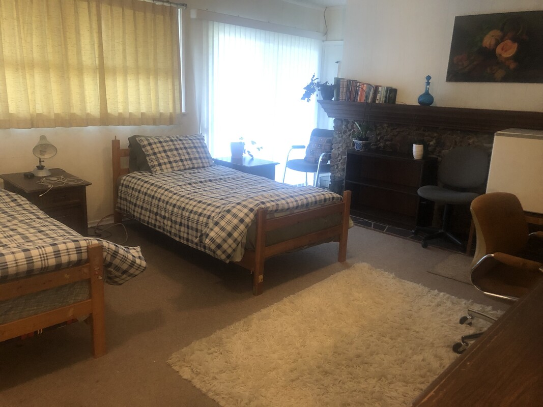  Room 3(Full Room)  -  Experienced and well grounded famil  - Gallery -  1