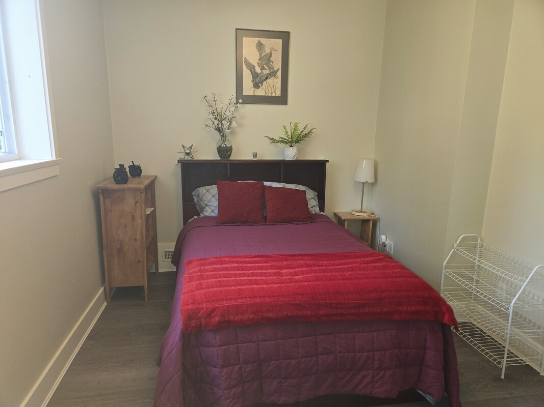  Guests Room(Full Room)  -  It's a five bedroom home  - Gallery -  1