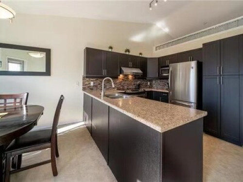 Homestay at Whyte Ridge 