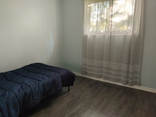 I live in a duplex house by myself. - Gallery - 4