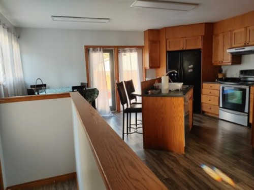 I live in a duplex house by myself. - Gallery - 3