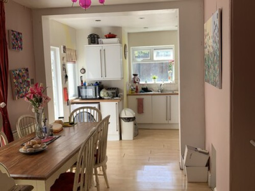 Cosy family home in central Exeter 