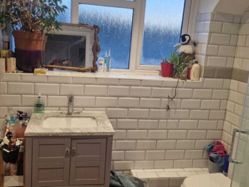 Single Room to Rent in Rural East D