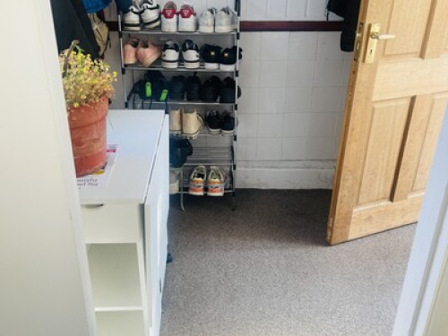 "Seafront - Warm & Cosy Home” 