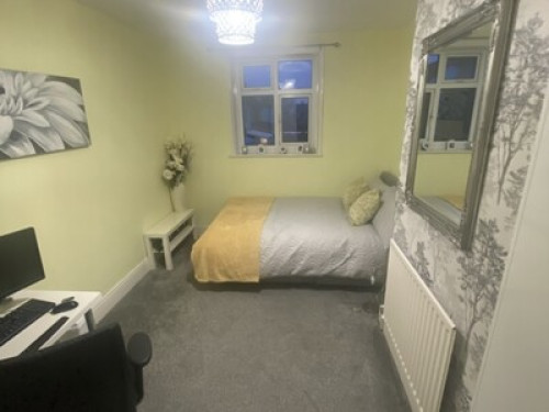 **Premium Accomodation & Hosts**  - Gallery -  5