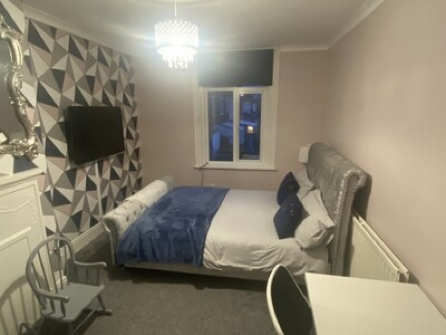 **Premium Accomodation & Hosts**