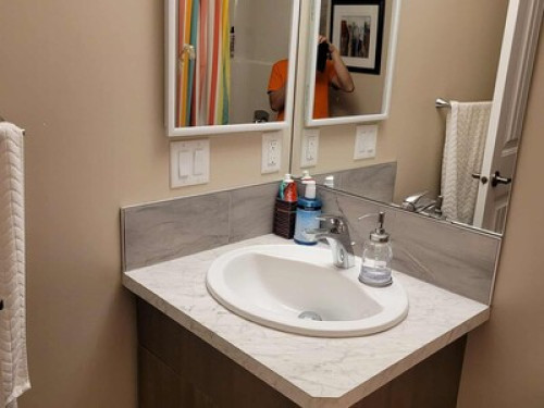Basement room at Auburn Bay - Gallery - 11