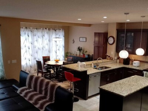 Exquisite Living in Auburn Bay