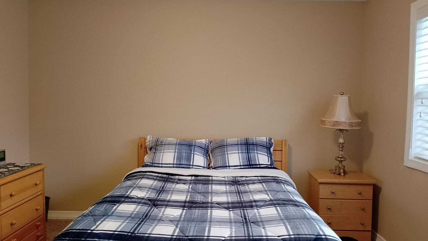 Room 2(Single Bed) - 1