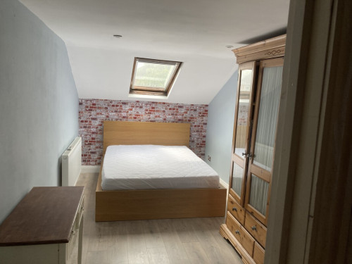 2 room available in a large house  - Gallery - 6