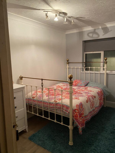 2 room available in a large house  - Gallery - 5