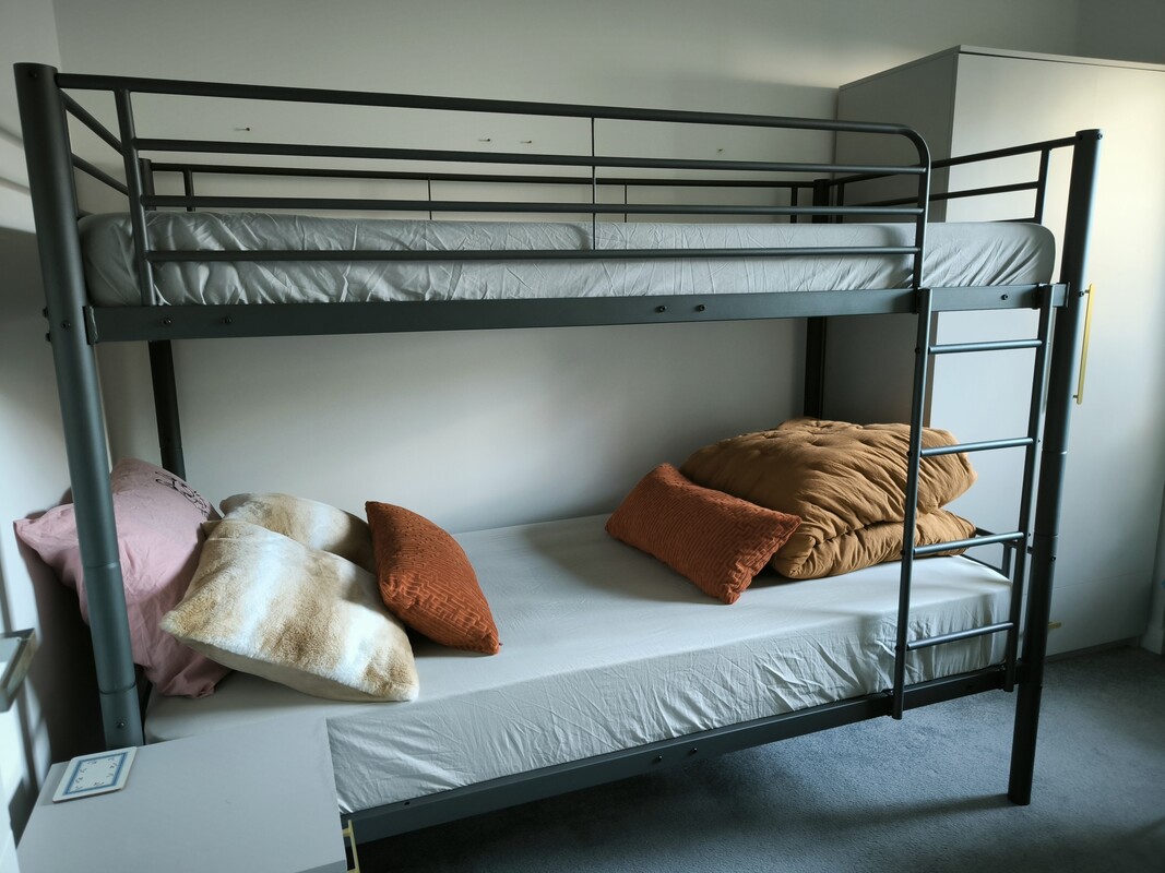 Guest Bedroom(Full Room) - 1