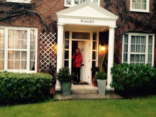 Beautiful detached house - ONLY FEMALES PLEASE