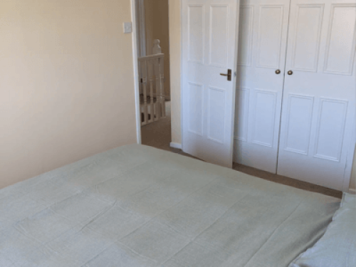 B&B beside IKEA Reading - Gallery - 7
