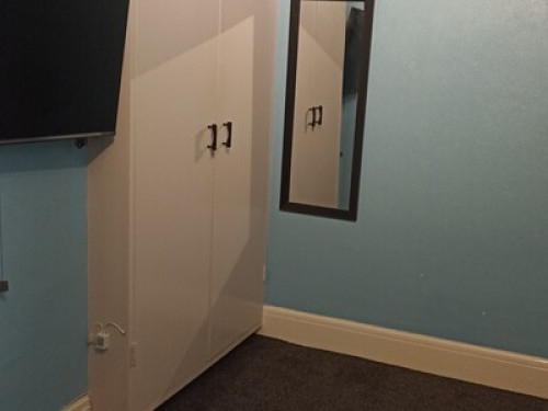 homestay-at-a-muslim-household-bristol-11607908820240815022555AM