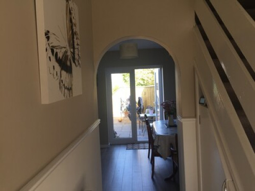 experienced-host-family-in-bristol-bristol-107073736720240815022808AM