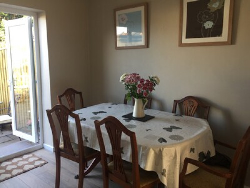 experienced-host-family-in-bristol-bristol-123067310420240815022800AM