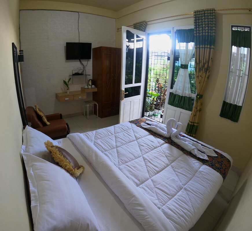 Room 102-Indonesia Suite Double(Full Room) - 1