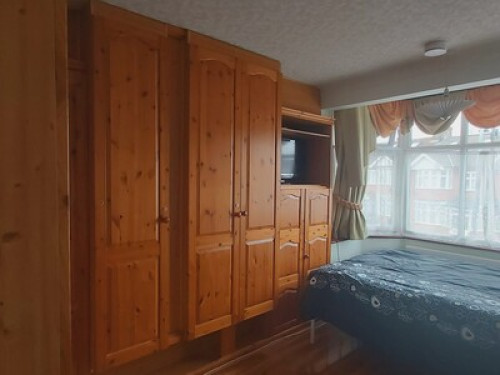 Live in a 5 bedroom house beautiful - Gallery - 15