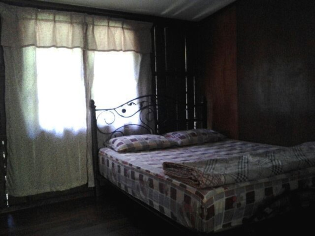 Double Bedroom 3(Full Room) - RABAK HOMESTAY, KAMPUNG SEMADANG. - Gallery - 1
