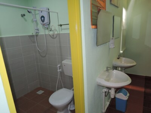 Welcome to The P!LLOHouzzze. - Gallery - 9