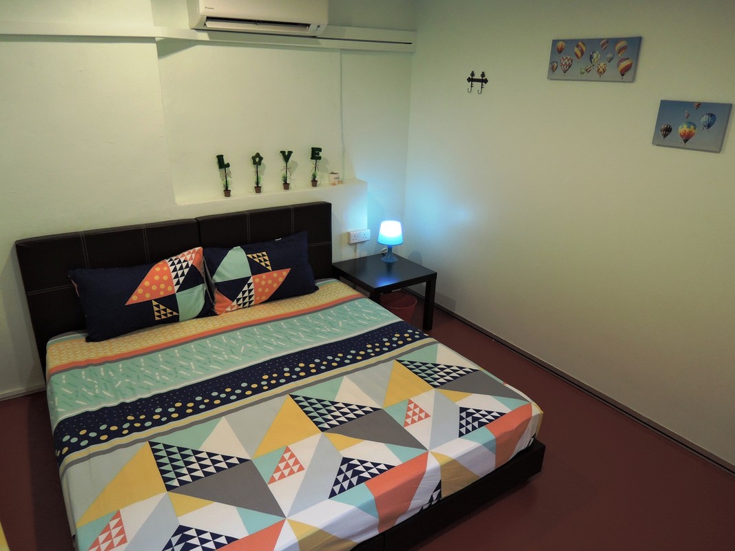  Double Bedroom(Single Bed)  -  Welcome to The P!LLOHouzzze.  - Gallery -  1