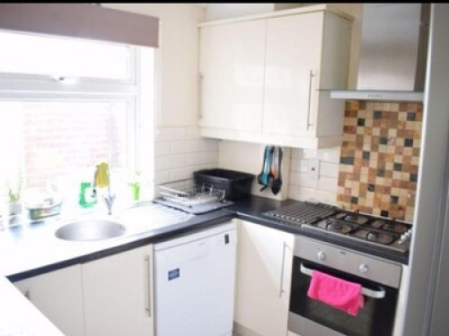 Friendly, warm home with WiFi 