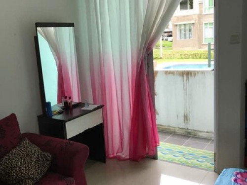 Feel the warmth of a home with us! 