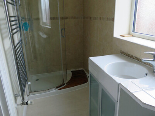 Sunny double room with ensuite