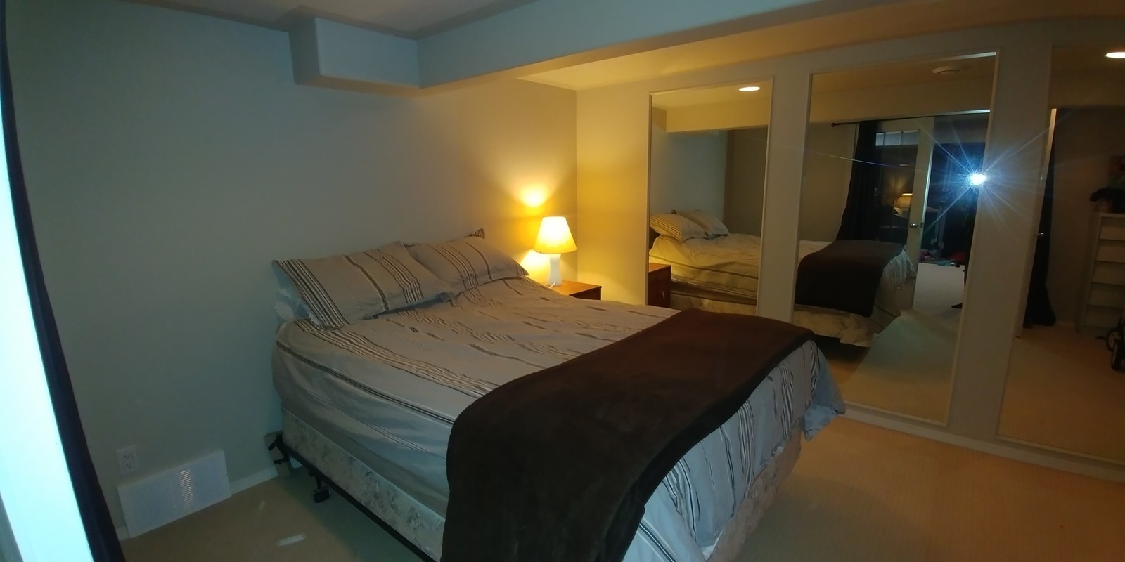  Guest Queen Bedroom(Full Room)  -  Lisa, Ron and our twin girls!  - Gallery -  1