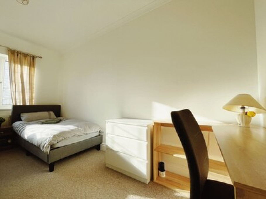 Cambridge twin room 