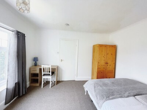 Cambridge twin room  - Gallery - 25