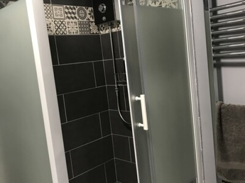Single room for rent