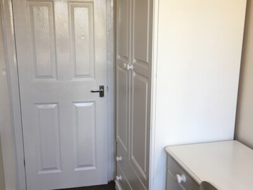 Single room for rent