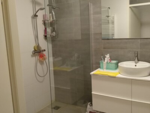 A nice clean spare room