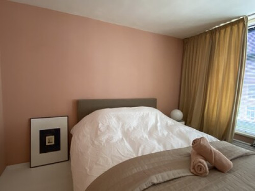 Bedroom near centre, in alive area - Gallery - 9
