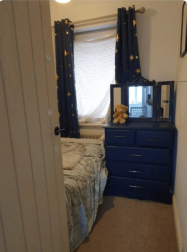 Single room in family home