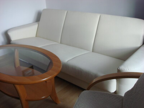 accommodation in a room in the house